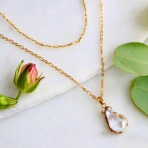 Natural Pearl Necklace